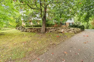 6006 Greentree Rd, Madison, WI 53711 - Photo 2