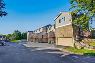 6823 Raymond Rd, Madison, WI 53719 - Photo 4