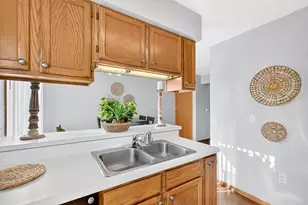 6823 Raymond Rd, Madison, WI 53719 - Photo 20