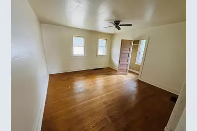 307 N Pearl Street, Janesville, WI 53548 - Photo 16