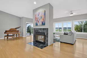 57 Golf Pkwy, Madison, WI 53704 - Photo 8