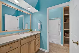 57 Golf Pkwy, Madison, WI 53704 - Photo 34