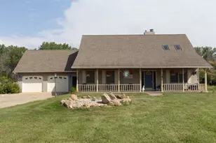 7950 Broadway Rd, Omro, WI 54963 - Photo 2