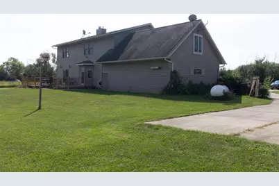 7950 Broadway Road, Omro, WI 54963 - Photo 6