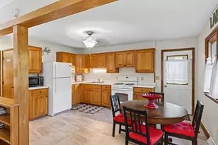 W1147 Lillian St, Green Lake, WI 54941 - Photo 8