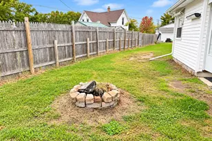 471 N Fulton St, Princeton, WI 54968 - Photo 32