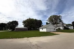N4047 Metcalf St, Doylestown, WI 53928 - Photo 78