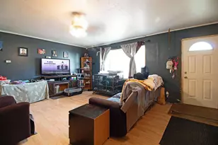 25303 Jefferson St, Richland Center, WI 53581 - Photo 8