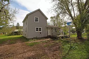 25303 Jefferson St, Richland Center, WI 53581 - Photo 24