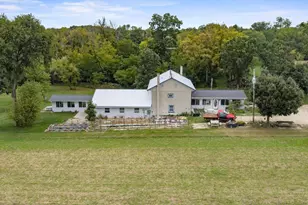 N9529 Monthey Rd, Portage, WI 53901 - Photo 52