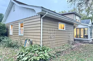 235 Clark St, Reedsburg, WI 53959 - Photo 6