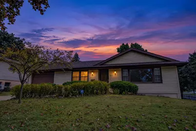 4402 Waite Lane, Madison, WI 53711 - Photo 2