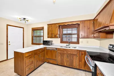 4402 Waite Lane, Madison, WI 53711 - Photo 16