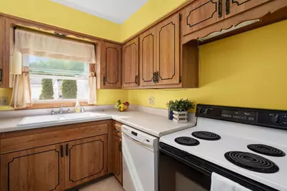 4509 Judy Lane, Madison, WI 53704 - Photo 8