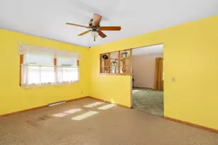 4509 Judy Ln, Madison, WI 53704 - Photo 6