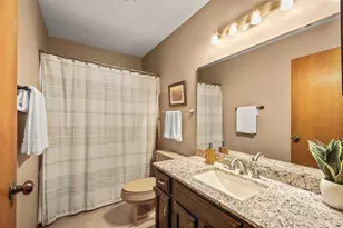 2933 Muir Field Rd, Madison, WI 53719 - Photo 22