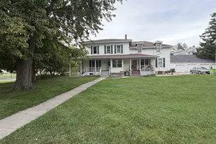 307/327 E Main St, Brandon, WI 53919 - Photo 2