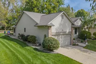 541 Hill St, Baraboo, WI 53913 - Photo 52