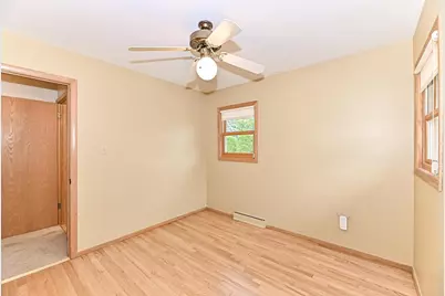 N89W15378 Cleveland Avenue, Menomonee Falls, WI 53051 - Photo 22