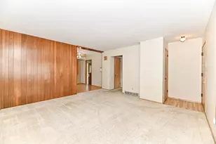 N89W15378 Cleveland Ave, Menomonee Falls, WI 53051 - Photo 10