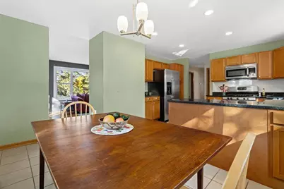 4946 Goldfinch Drive, Madison, WI 53714 - Photo 8