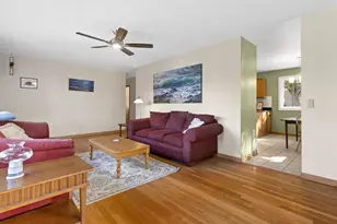 4946 Goldfinch Dr, Madison, WI 53714 - Photo 6