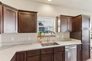 9716 Sweet Autumn Dr, Verona, WI 53593 - Photo 20