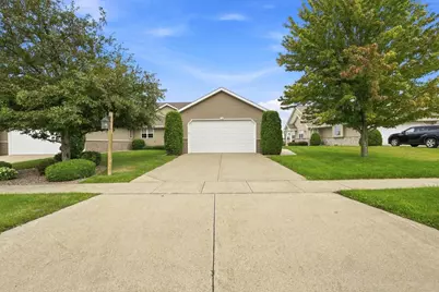 118 Summit Court, Columbus, WI 53925 - Photo 4