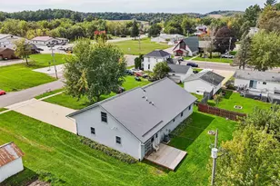 106 E North St, La Valle, WI 53941 - Photo 6