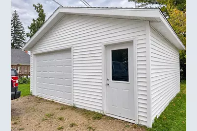 411 E Jackson Street, Ripon, WI 54971 - Photo 2