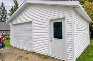 411 E Jackson St, Ripon, WI 54971 - Photo 2