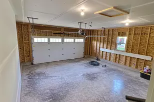 2033 Handel St, Black Earth, WI 53515 - Photo 16