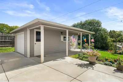 1623 Birch Drive, Waukesha, WI 53188 - Photo 6
