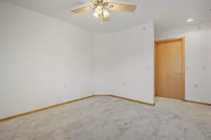 8243 Starr Grass Dr, Madison, WI 53719 - Photo 28