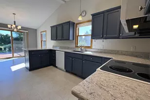 2804 Autumn Ln, Janesville, WI 53546 - Photo 6