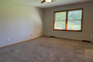2804 Autumn Ln, Janesville, WI 53546 - Photo 14