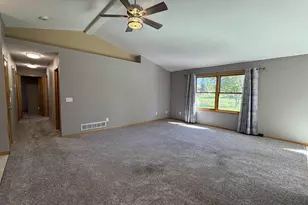 2804 Autumn Ln, Janesville, WI 53546 - Photo 2