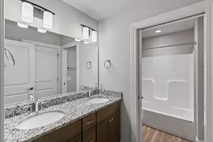 2618 Smoky Trl, Fitchburg, WI 53711 - Photo 54