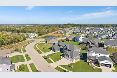 2618 Smoky Trail, Fitchburg, WI 53711 - Photo 74