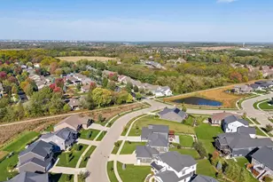2618 Smoky Trl, Fitchburg, WI 53711 - Photo 76