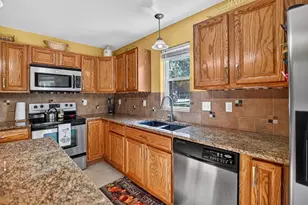 311 Springview Dr, Marshall, WI 53559 - Photo 16