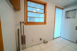 905 East Ave, Tomah, WI 54660 - Photo 30