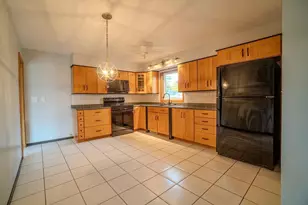 905 East Ave, Tomah, WI 54660 - Photo 10