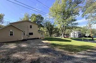 587 N Walnut St, Richland Center, WI 53581 - Photo 8