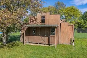 911 19th St, Reedsburg, WI 53959 - Photo 8