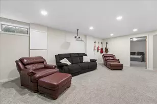 431 Thomas Ct, Oregon, WI 53575 - Photo 32