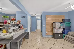 810 Ann St, Delavan, WI 53115 - Photo 6