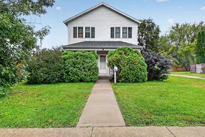 810 Ann Street, Delavan, WI 53115 - Photo 2
