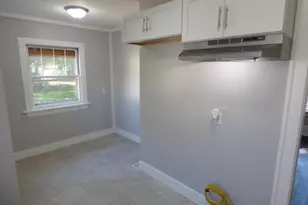 1035 11th St, Beloit, WI 53511 - Photo 4