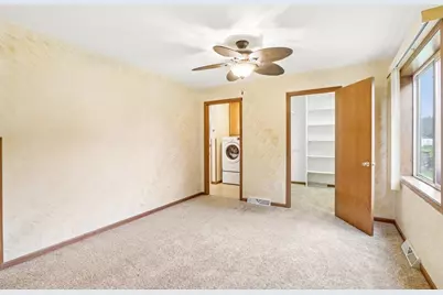 563 Clemens Court, Portage, WI 53901 - Photo 28